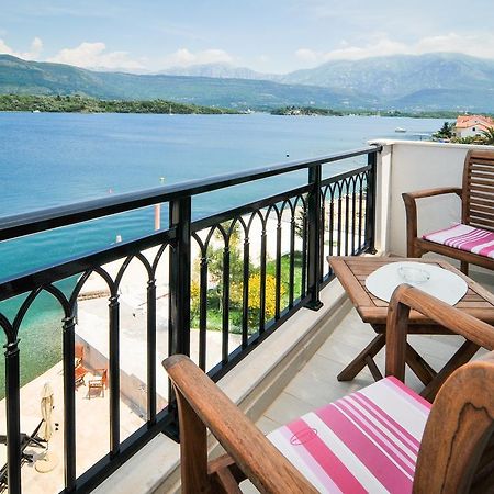 Apartments Zukovac Tivat Luaran gambar