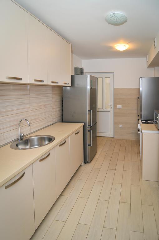 Apartments Zukovac Tivat Luaran gambar