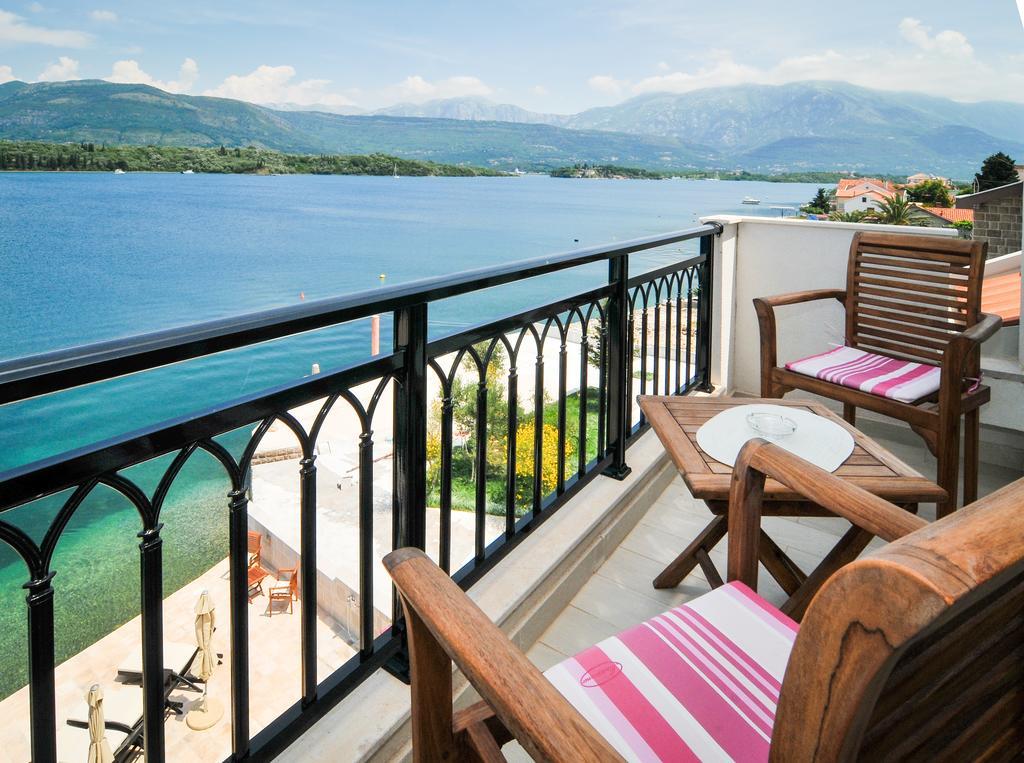 Apartments Zukovac Tivat Luaran gambar