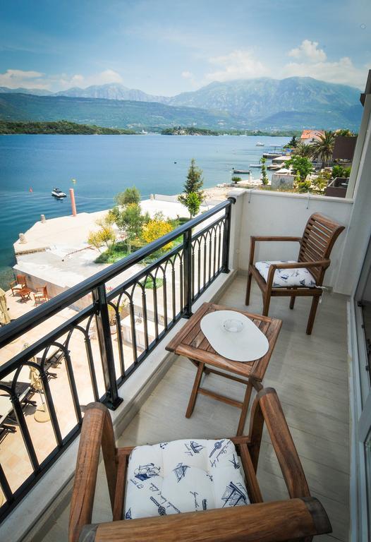 Apartments Zukovac Tivat Luaran gambar