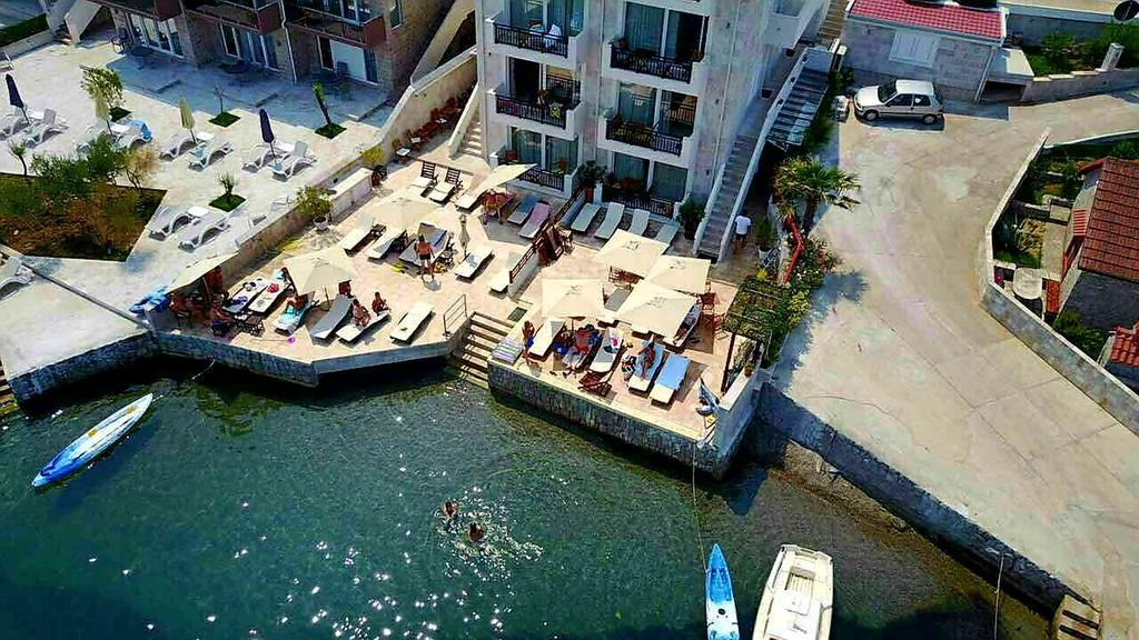 Apartments Zukovac Tivat Luaran gambar